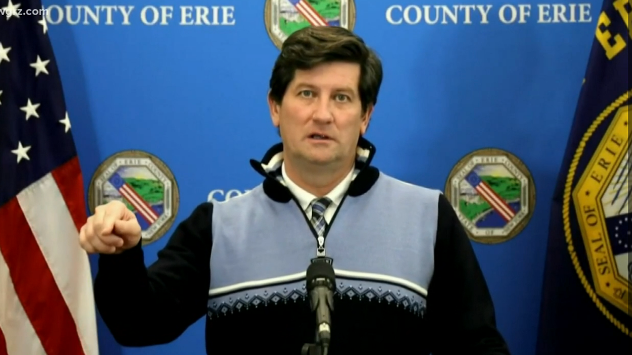 Democratic leader dumps cold water on Buffalo Bills fans, reporters: 'Get your priorities straight' amid the pandemic