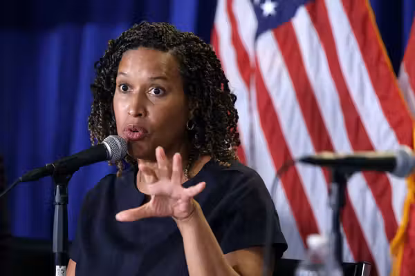 Democratic mayor declares public emergency and reinstitutes juvenile curfew in DC