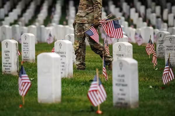 Democrats forced to delete 'incredibly distasteful' Memorial Day post after getting INCINERATED online