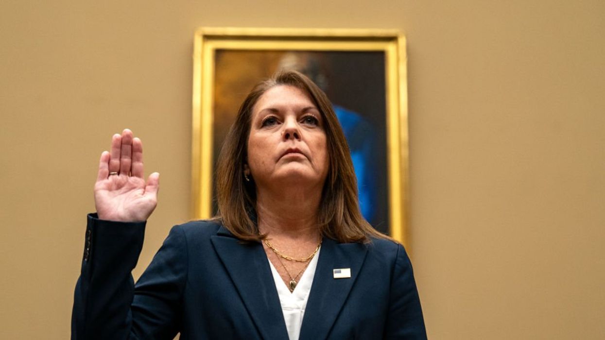 Democrats push for gun control during House Oversight hearing on Secret Service director