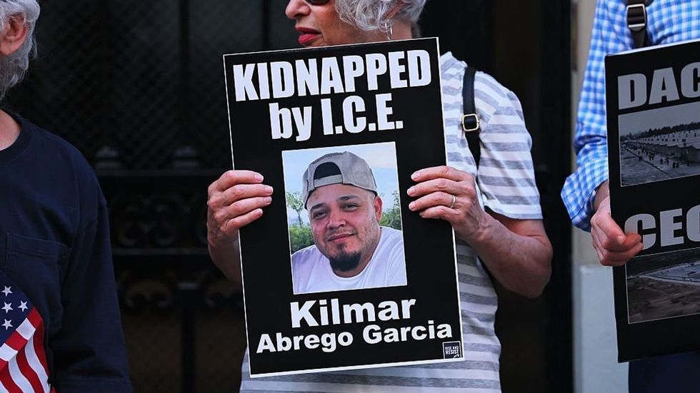 Dems' favorite MS-13 associate ran human trafficking operations, says ex-boss