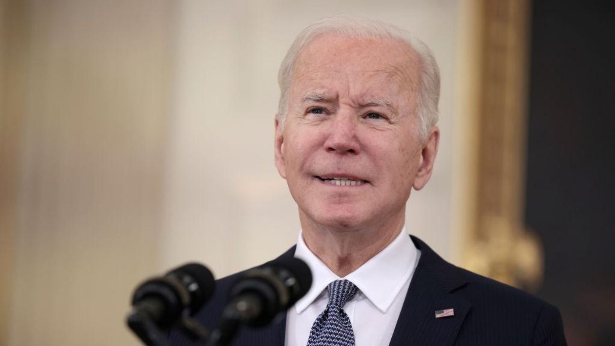Dems reportedly worried Biden's 'scary' poll numbers will lead to midterm bloodbath; some start to distance themselves from the president