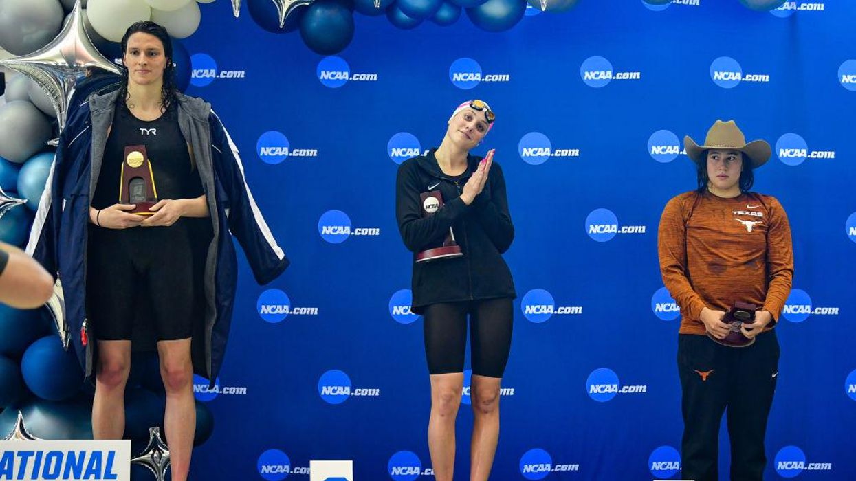 DeSantis names Emma Weyant 'rightful winner' of NCAA 500-yard Freestyle over trans swimmer Lia Thomas