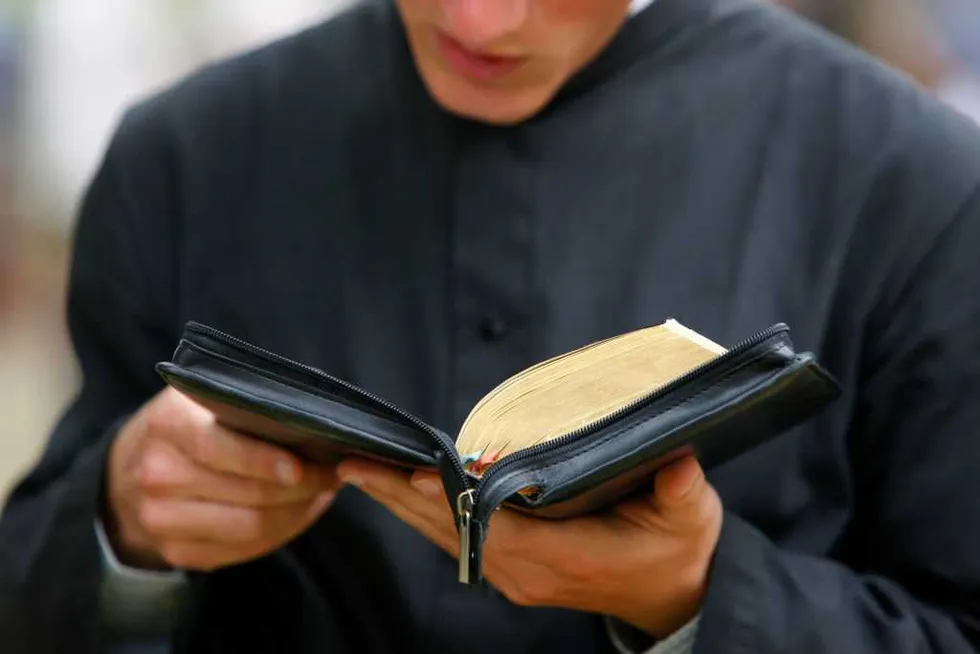 Detroit priest administers righteous beatdown to suspected car thief: 'Just another day'