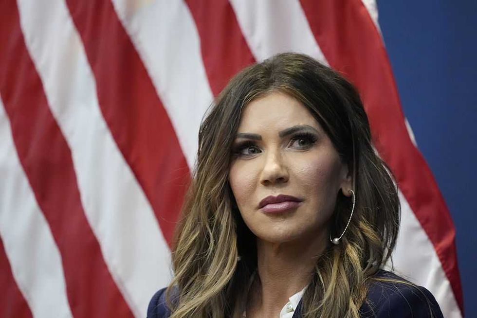 DHS to send illegal aliens 'home for the holidays' with new Christmastime incentive