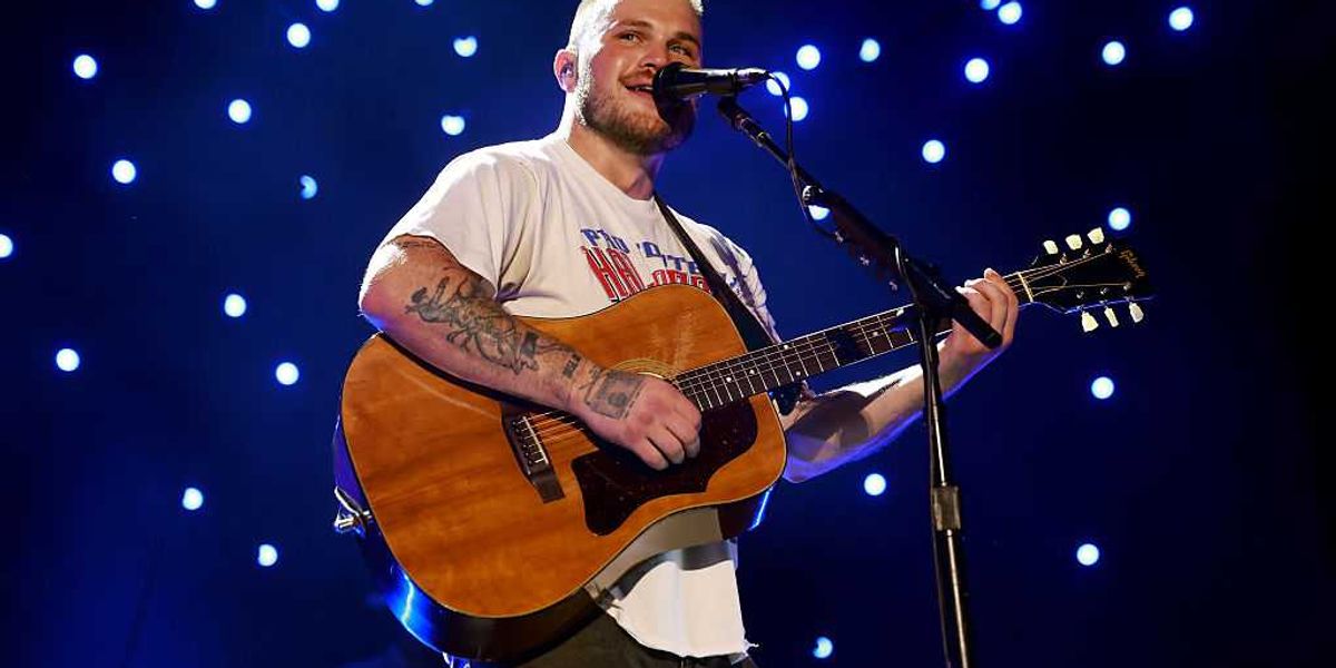 DHS trolls Zach Bryan after apparently anti-ICE song clip goes viral DHS trolls Zach Bryan after apparently anti-ICE song clip goes viral