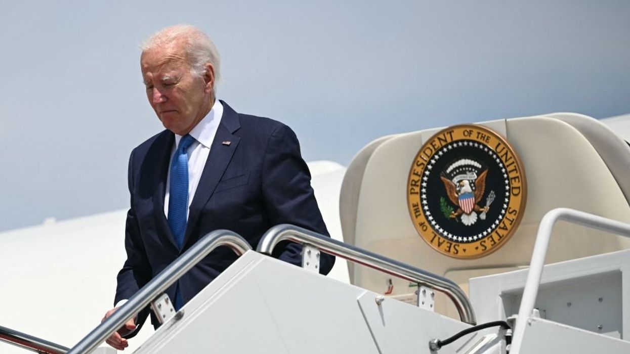 Did Nancy Pelosi hold a gun to Biden’s head?