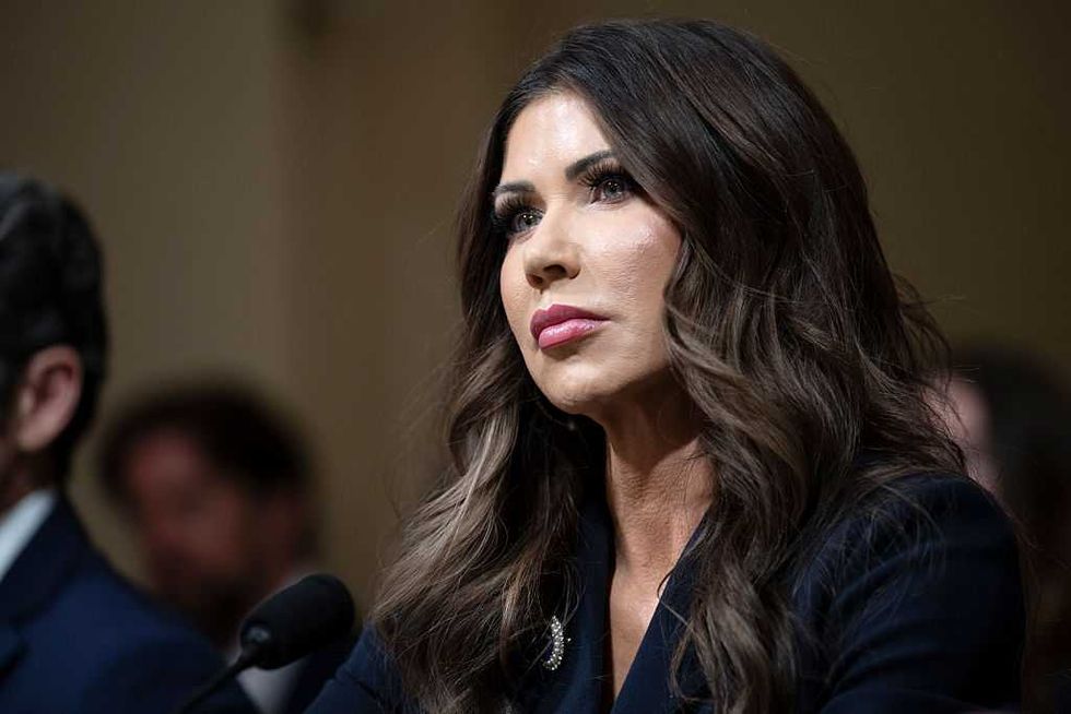 'Disastrous program': Trump administration pauses 'diversity' visa Brown Un