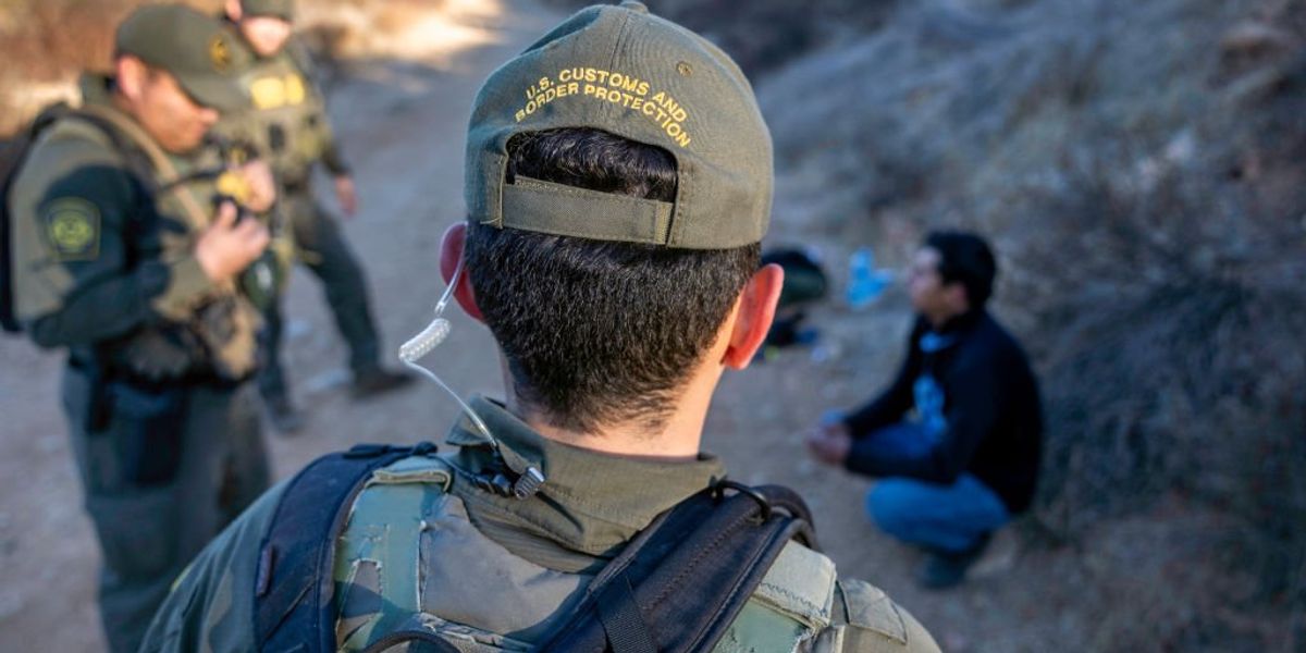 District judge throws up major roadblocks for Border Patrol agents in California District judge throws up major roadblocks for Border Patrol agents in California