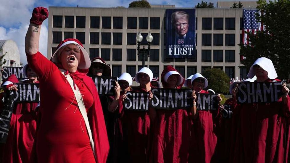 Do birth control pills make women all think the same?