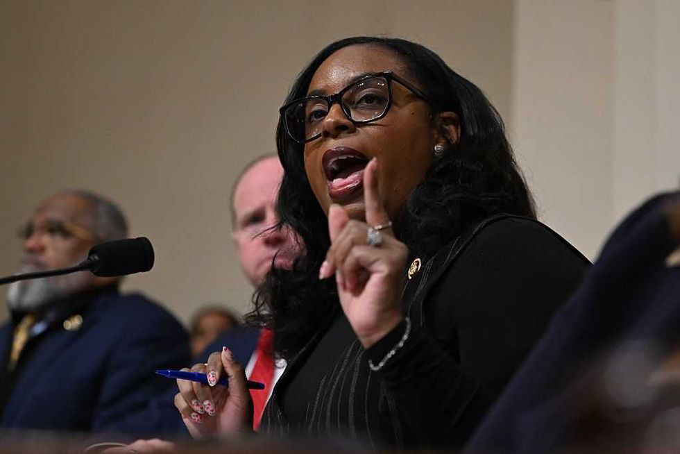 'Do you think you're going to hell?' Democrat facing felony assault charges frets about God's judgment to ICE director