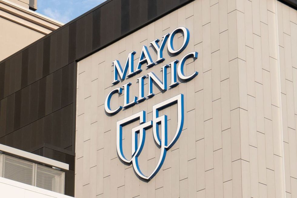 Doctor claims Mayo Clinic 'silenced' him over transgender comments‚ criticism of NIH's COVID-19 protocols