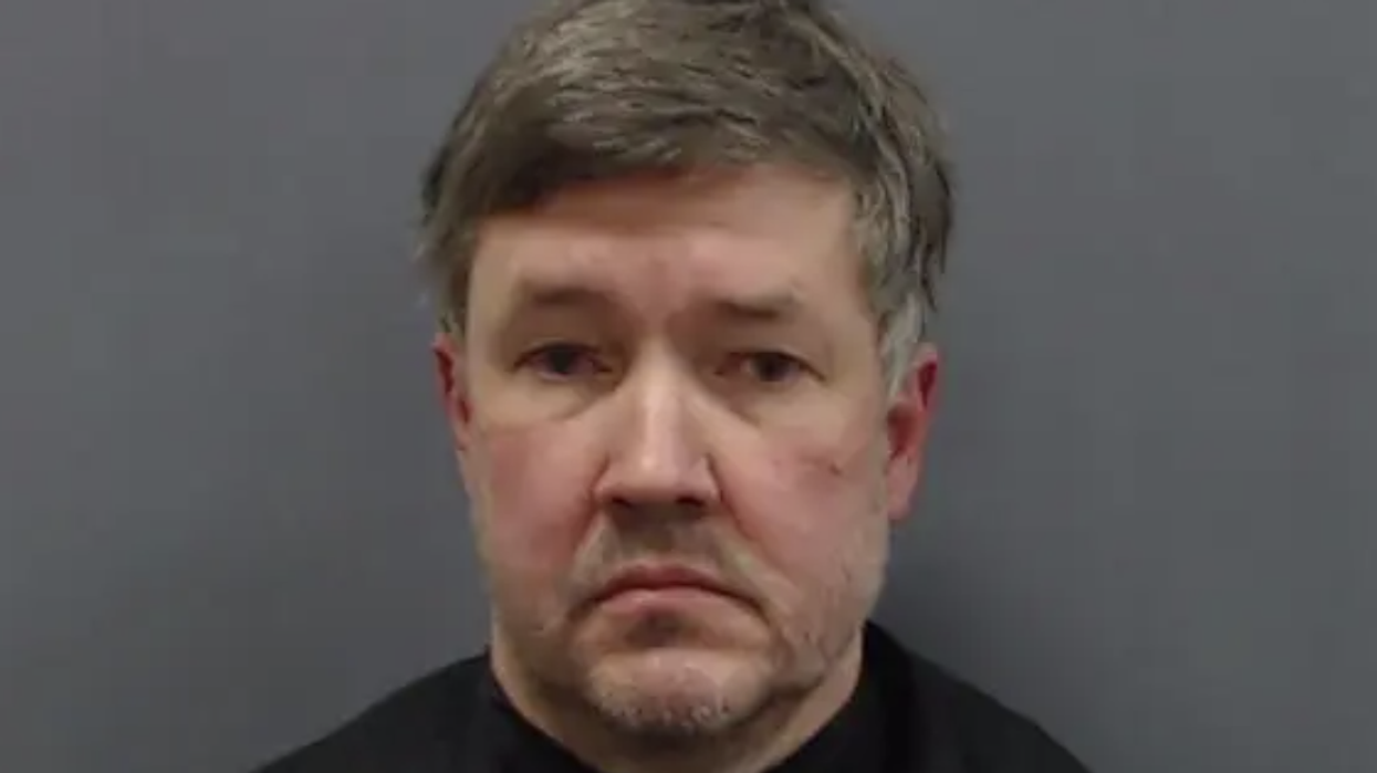 Doctor, now dead, was 3 days away from being sentenced after pleading guilty to sex crimes against child patients