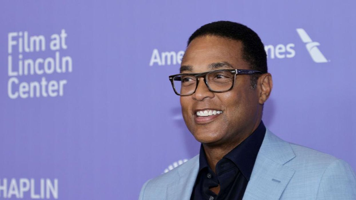 Don Lemon under fire for allegedly tipping Jussie Smollett off and not mentioning it on air — and critics are drawing comparisons with Chris Cuomo