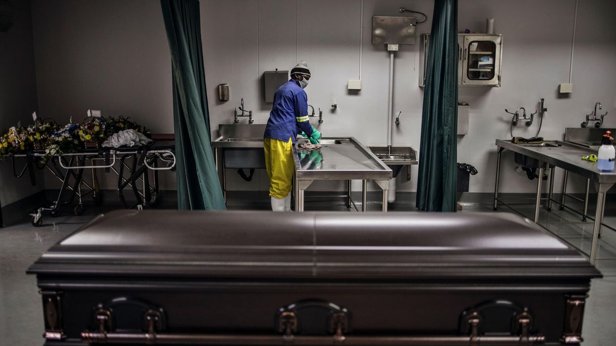 'Don't get vaccinated': Fake funeral home promotes COVID-19 vaccines