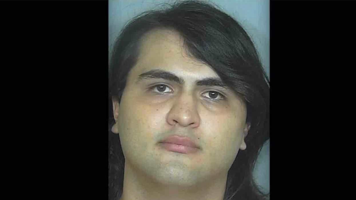 Driver gives finger to peaceful pro-police rallygoers, allegedly tries to plow through group