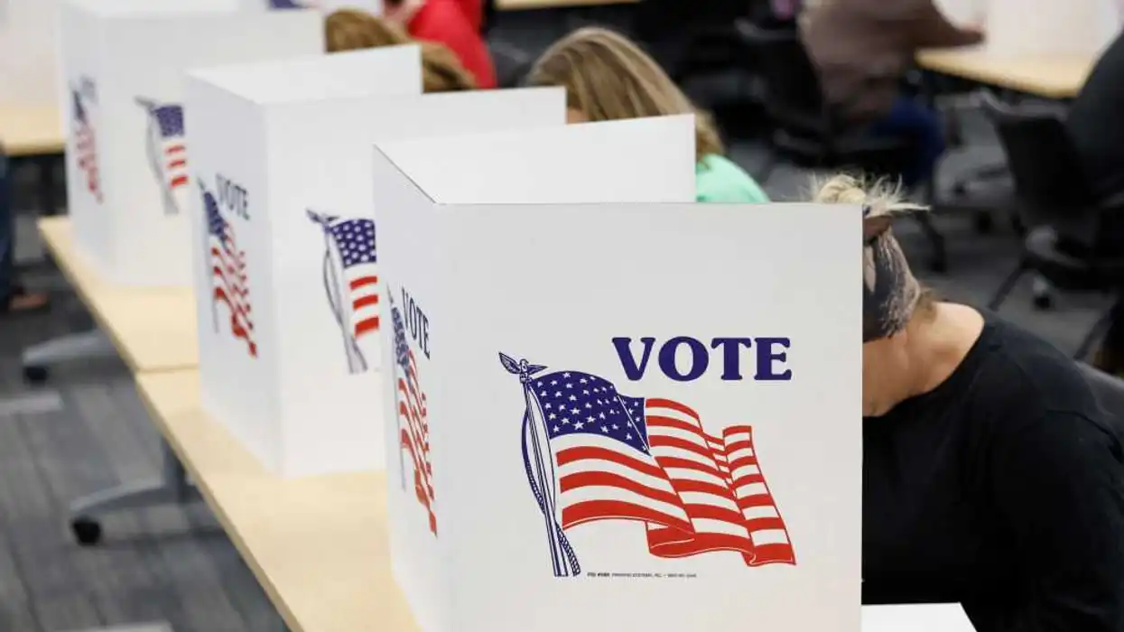 Early red flag for GOP? Democrats rack up massive Q1 fundraising hauls