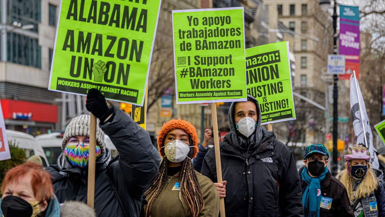 Early vote count shows union defeat at Amazon warehouse in Alabama and liberals are melting down