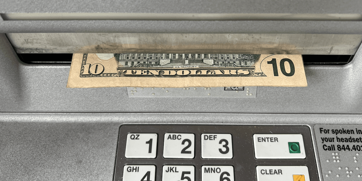 Elderly Air Force veteran assaulted, robbed after withdrawing cash from ATM; video shows juvenile taking victim's wallet