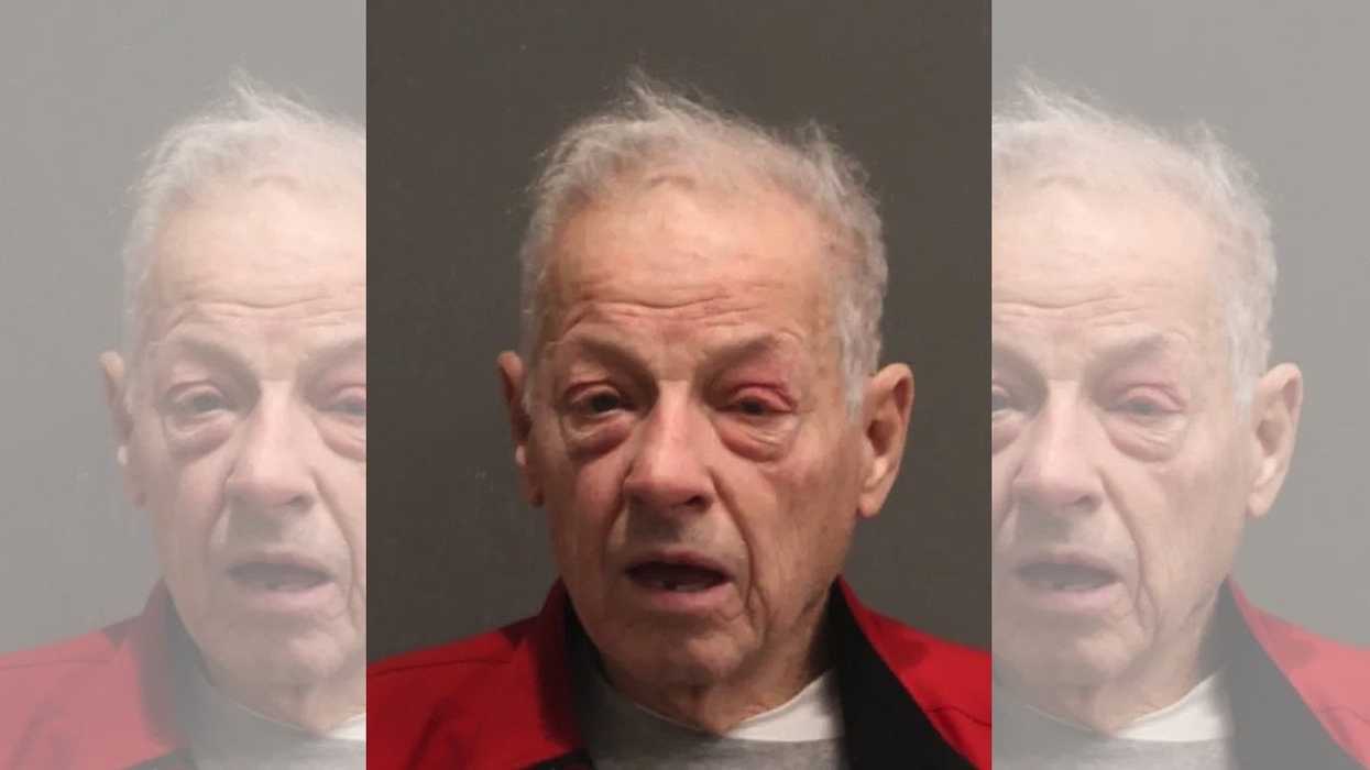 Elderly dad accused of repeatedly stabbing his own daughter as neighbors watched: 'I tried to kill her, but I couldn't'