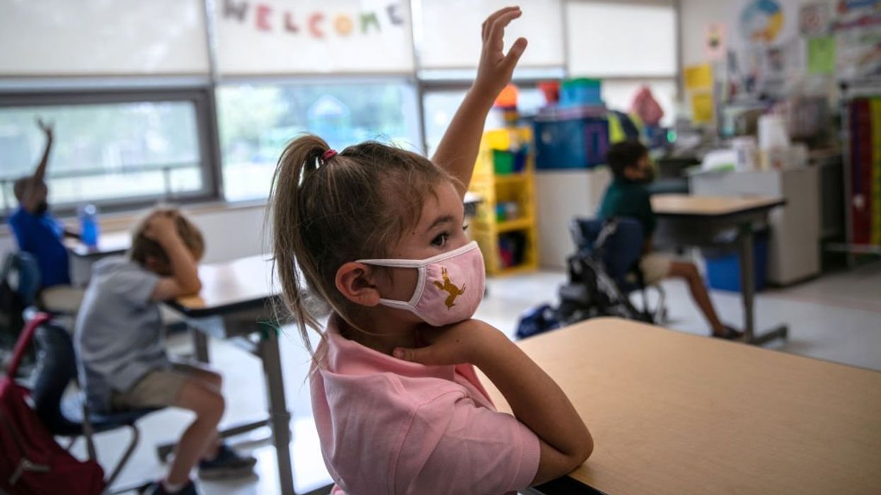 Elementary school reinstates mask mandate for some kindergarten students