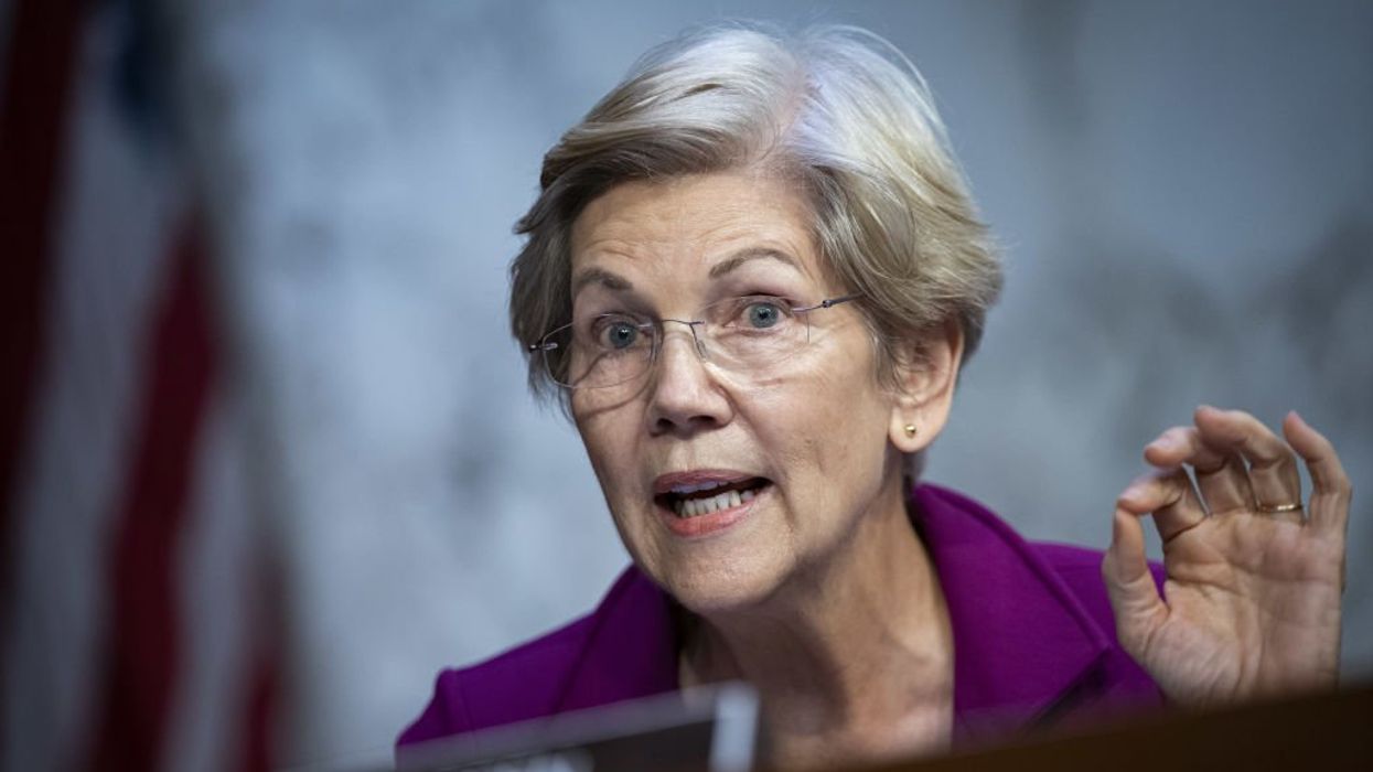 Elizabeth Warren supports state flag change in Massachusetts over depiction of 'white supremacy culture'