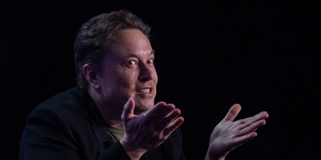 Elon Musk gives ultimatum to OpenAI's new partner after withdrawing lawsuit - Vimarsana News
