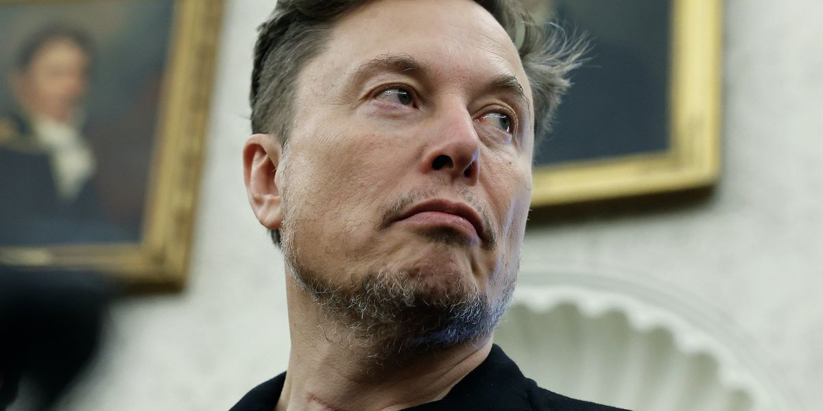 Elon Musk responds with 3-word message after SpaceX Starship rocket explodes into massive fireball Elon Musk responds with 3-word message after SpaceX Starship rocket explodes into massive fireball