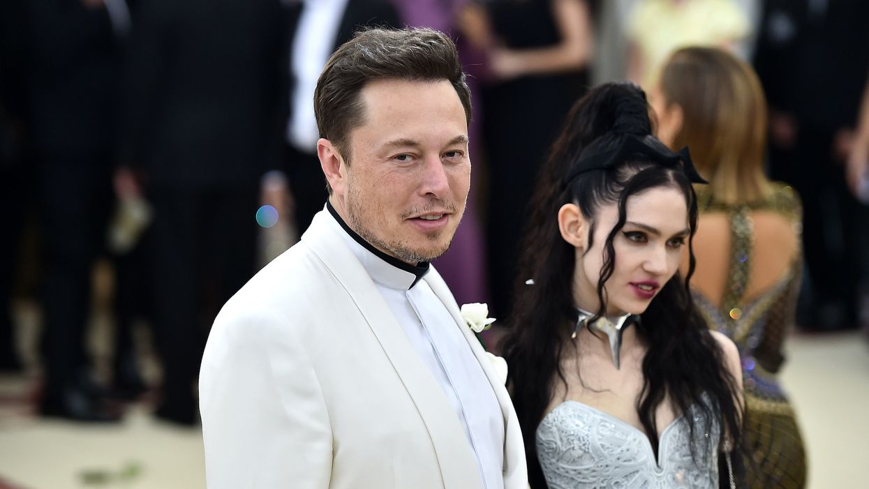 Elon Musk tweets 'pronouns suck.' Twitter doesn't respond well, and his girlfriend asks him to turn off his phone