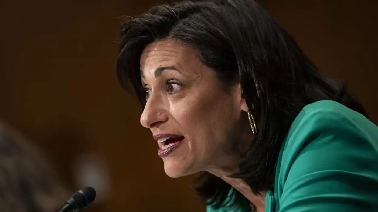 Emails reveal Biden administration knew that vaccines had breakthrough infections as early as January 2021, but imposed mandates anyway