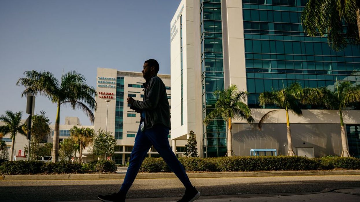 Employee complaint alleges that Florida doctor said unvaccinated hospital staff should be 'taken to the firing line'