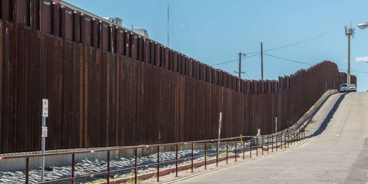 Enough border photo ops! GOP governors need to fight the interior ...