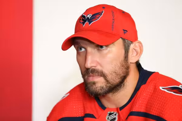 ESPN reporter asks Alex Ovechkin if he would 'support the genocide' of Ukraine — Ovechkin doesn't budge