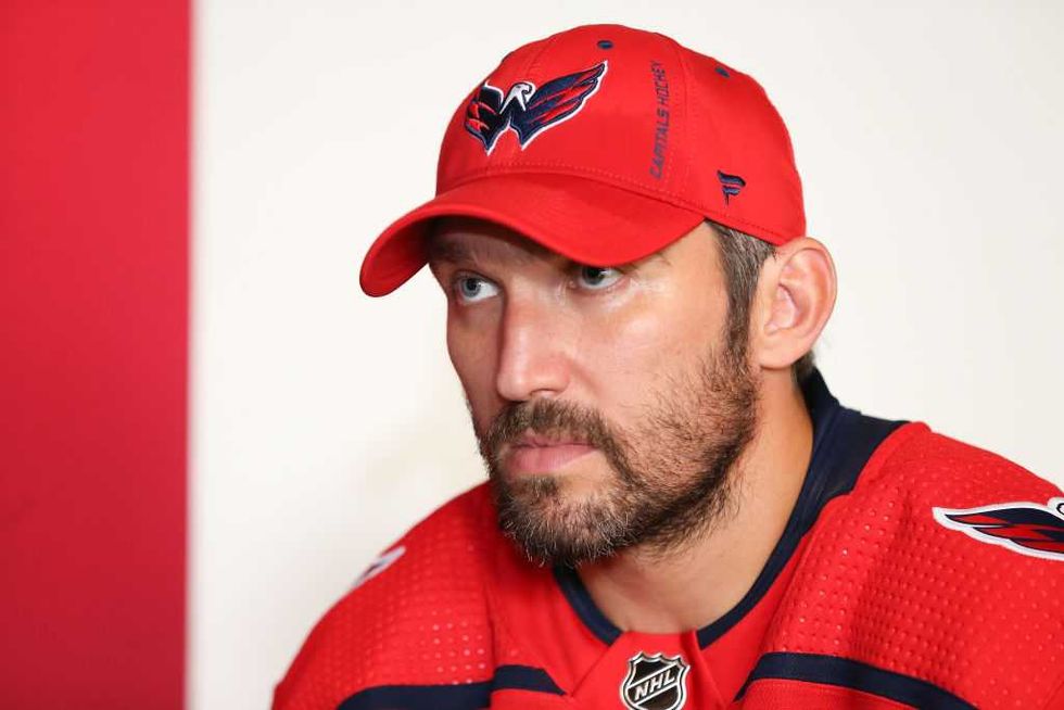 ESPN reporter asks Alex Ovechkin if he would 'support the genocide' of Ukraine — Ovechkin doesn't budge