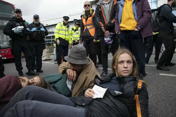 European climate change activists forced to pay more than $1 million over protest damages