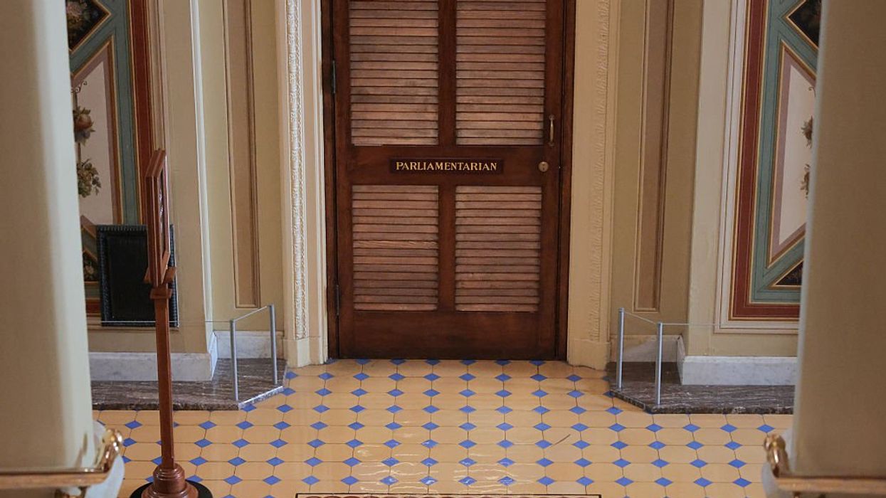 Everyone needs to stop freaking out about the Senate parliamentarian