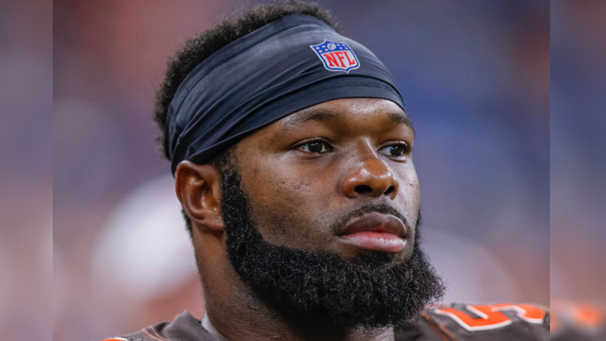 Ex-NFL linebacker allegedly leaves son, 6, in car to solicit prostitute — then gets arrested in ICE human trafficking sting