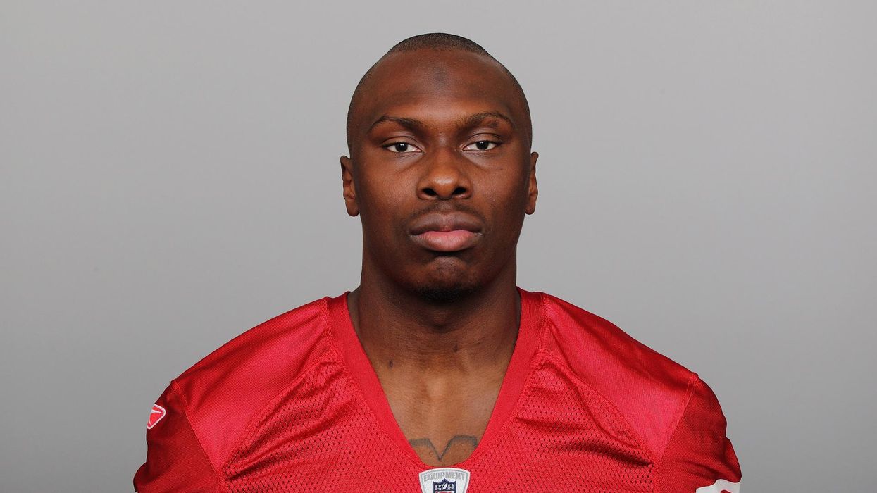 Ex-NFL player suspected in murder of doctor, doctor's wife, their 2 grandchildren, and an HVAC worker