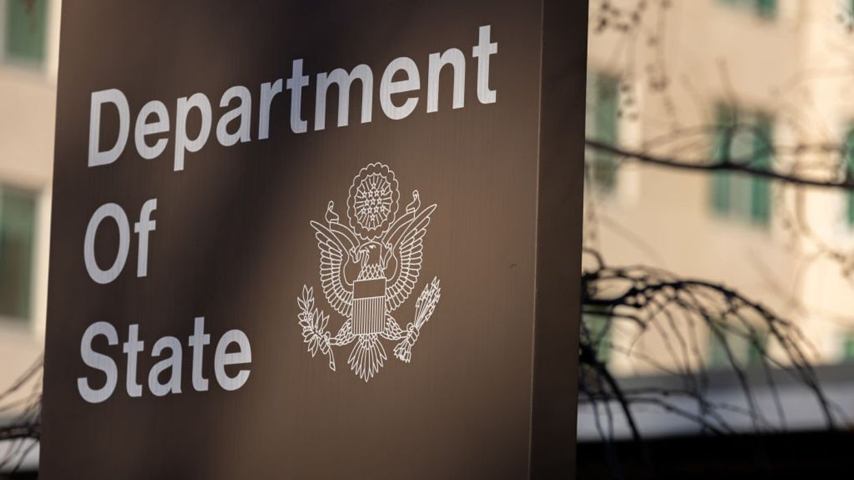 Ex-State Department crook admits to embezzling $650K from taxpayers