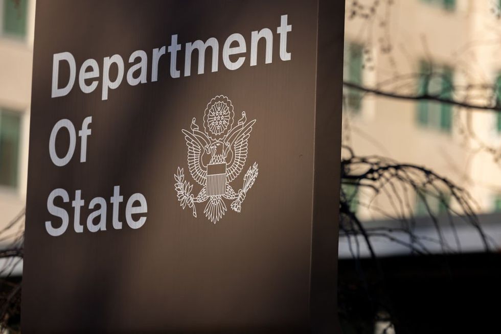 Ex-State Department crook admits to embezzling $650K from taxpayers