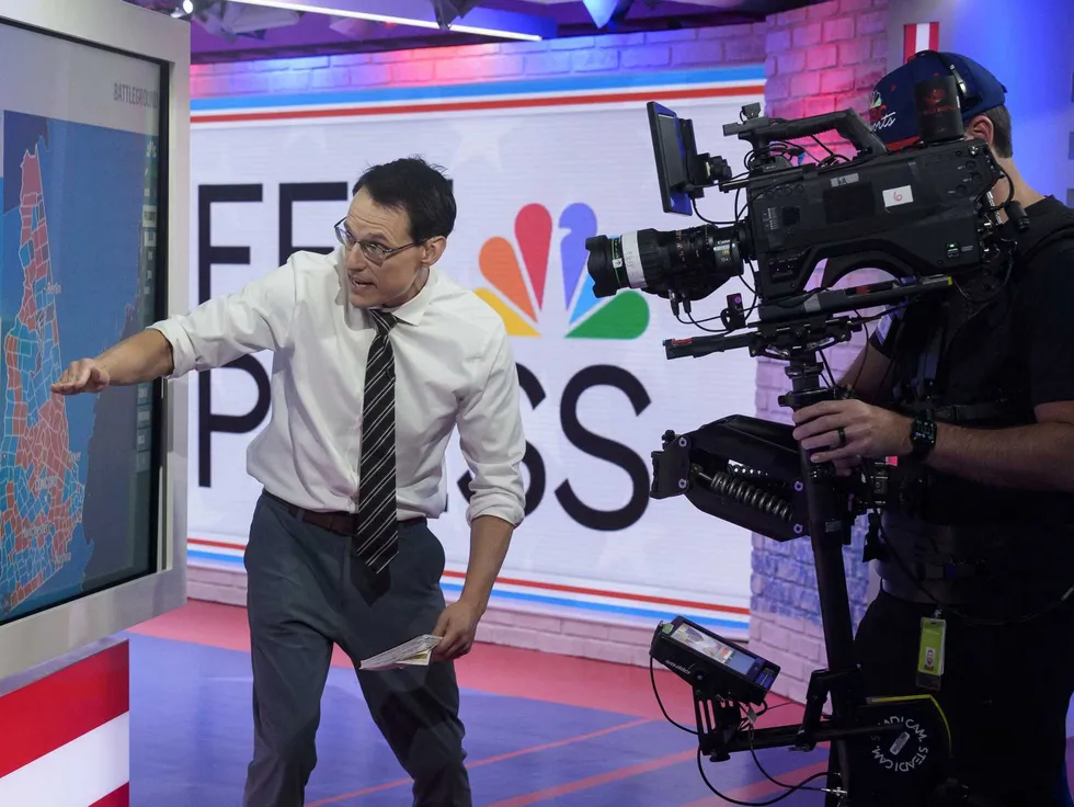 Exasperated Steve Kornacki awkwardly apologizes to audience in cringey viral video from election night