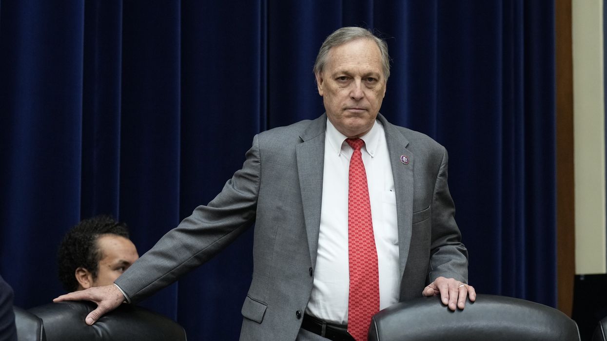 Exclusive: Andy Biggs, Mike Lee reintroduce legislation protecting knife owners