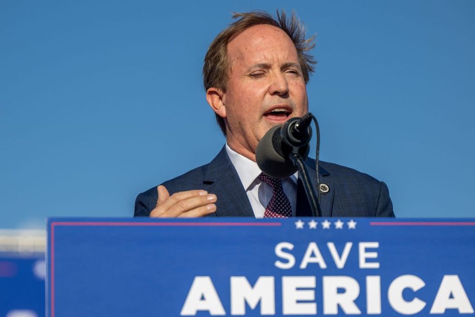 Exclusive: Hundreds of conservative Texans rally behind Paxton's effort to primary Cornyn