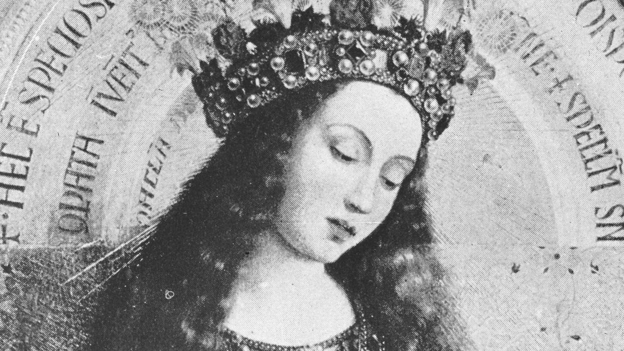 Exorcist pens prayer to consecrate the 2024 US election to the Virgin Mary