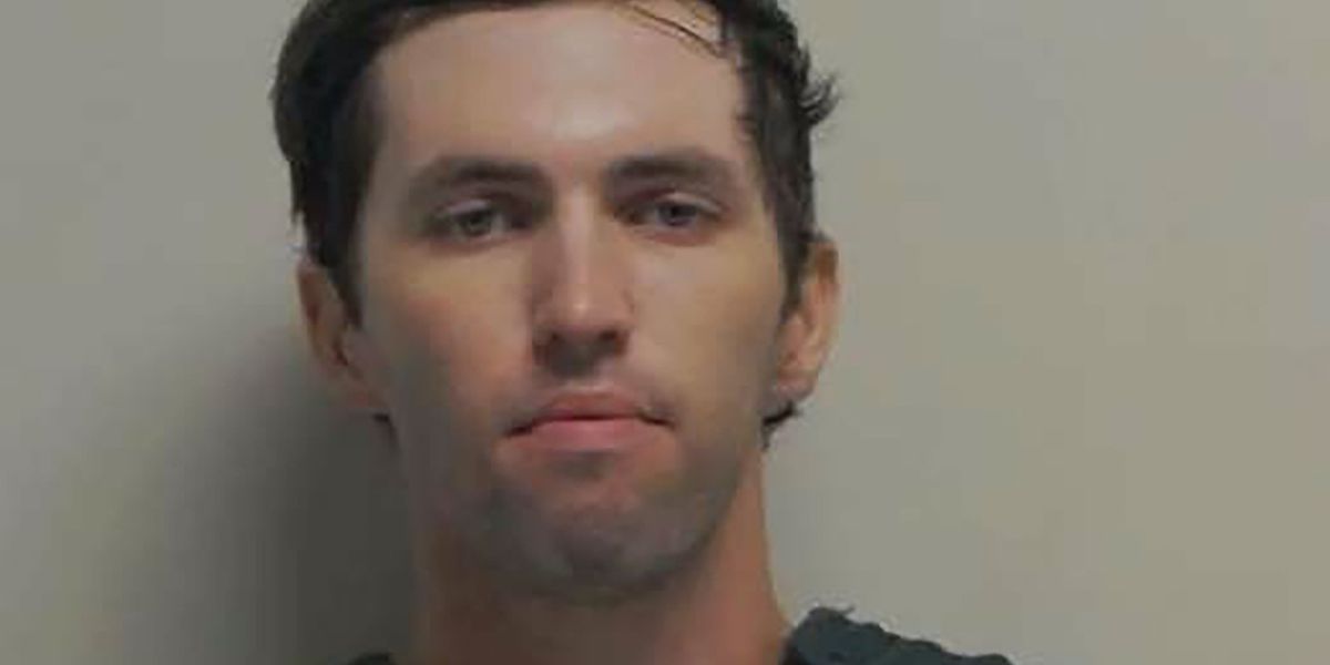 Explosive alleged text messages between suspected Kirk killer and his transgender roommate obliterate liberal narrative Explosive alleged text messages between suspected Kirk killer and his transgender roommate obliterate liberal narrative