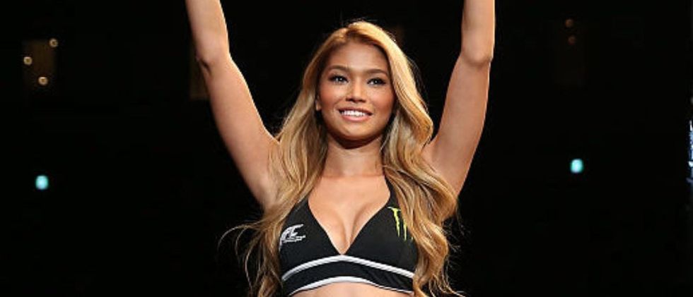 Red Dela Cruz Wears Revealing Bikini In Impressive Instagram Picture