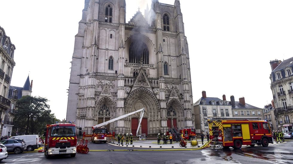 WATCH: 15th Century Nantes Cathedral Goes Up In Flames, French Authorities Open Arson Probe