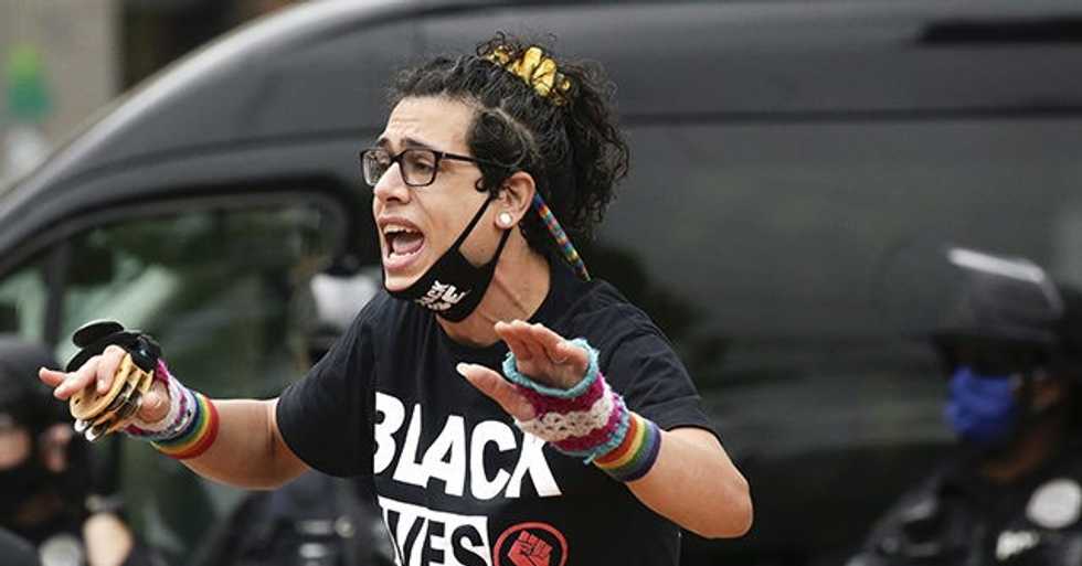 Reports: Federal Officers Detain Portland Protesters in Unmarked Vans