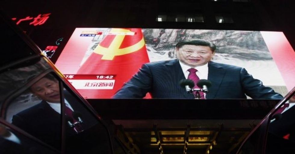 'America's Dupe': China Threatens British Businesses After Decision to Ban Huawei