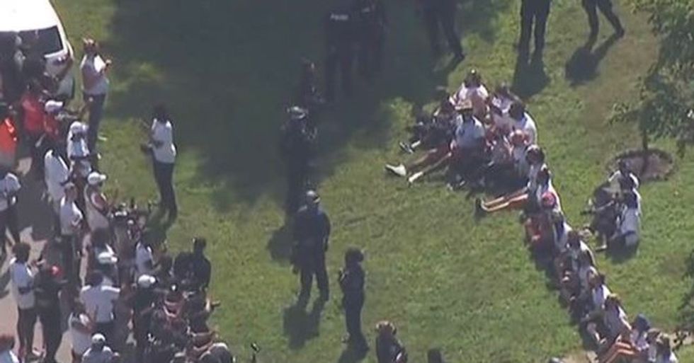 87 Breonna Taylor Protesters Arrested After Sit-In on Kentucky AG's Lawn